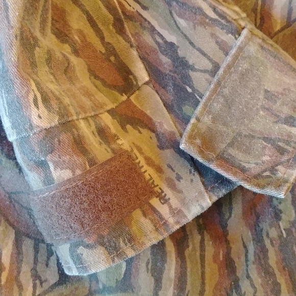 10X Gore-TexRainwear,men's,small regular,Realtree,green camo, hunting coat - Picture 8 of 8